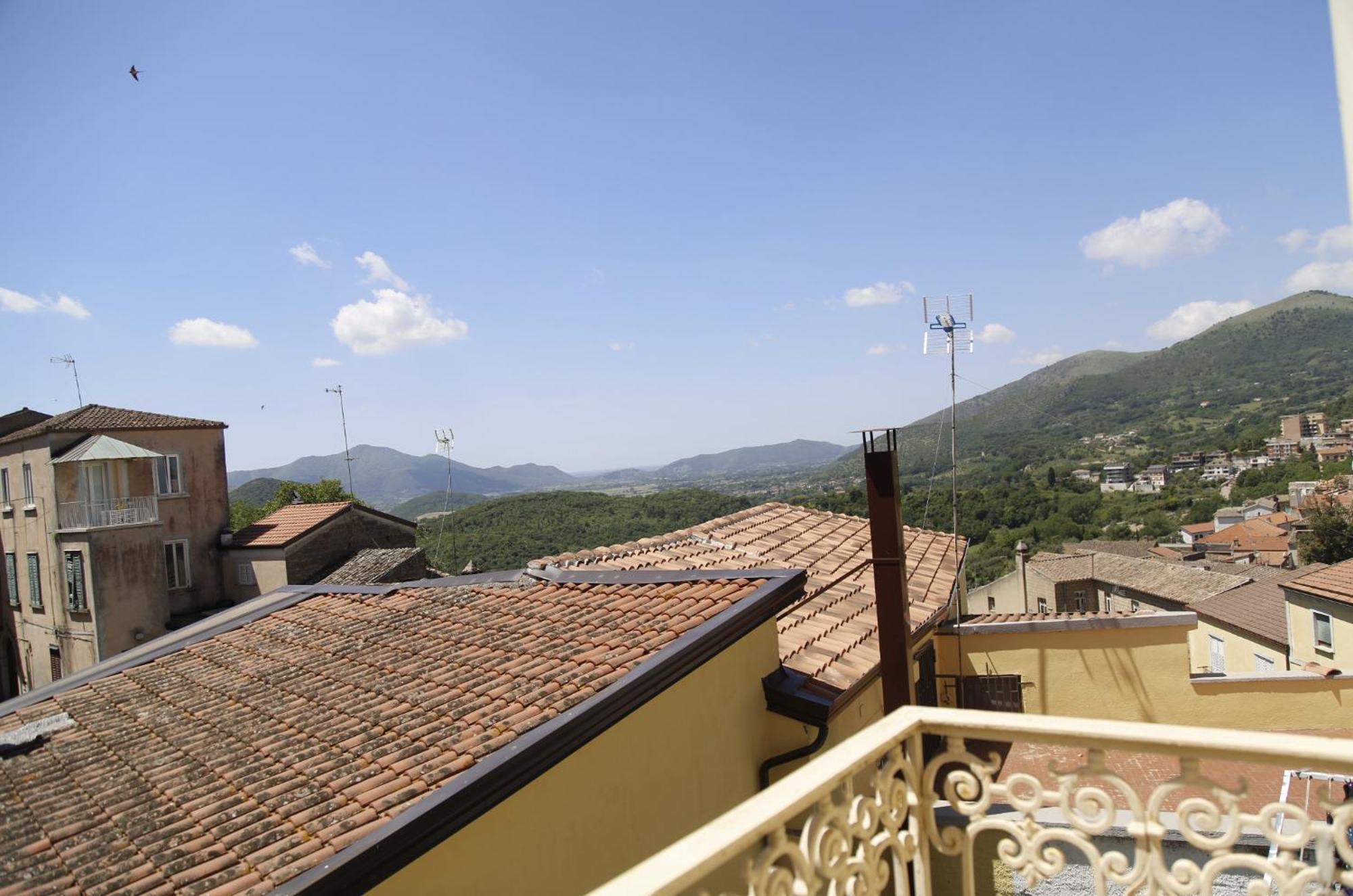 Diverso Apartment Caiazzo Exterior photo